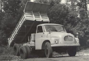 tatra_-_138_s_3__m.jpg