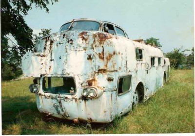 ratrodmotorhome2.jpg