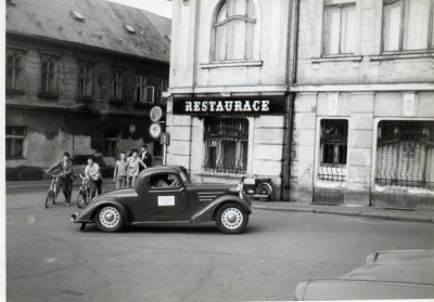 A coupe.jpg