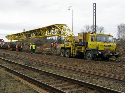 TATRA 815 Pokladač koľajových polí PKP-4.jpg