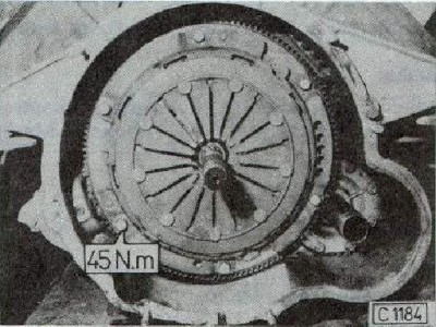 Prítlačák T613-4.JPG