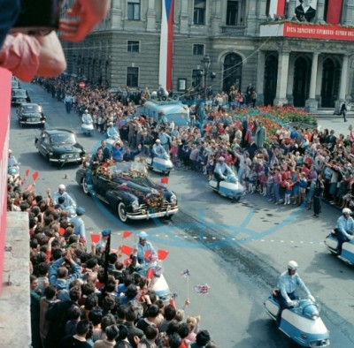 dubček a těreškovová 1963.jpg
