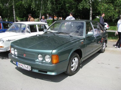 Tatra 613 287a.JPG