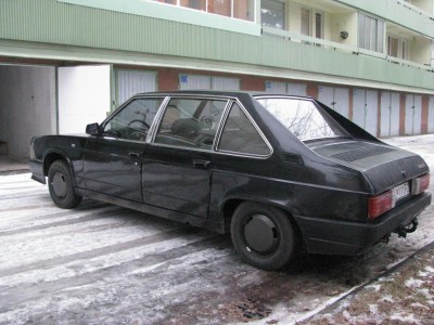 Tatra 613 231a.JPG