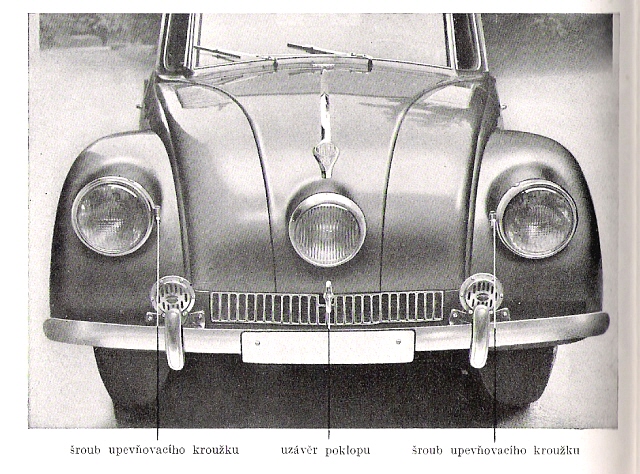 Druhé provedení reflektoru T-87.jpg