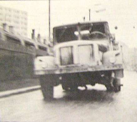 am1971_50-2.jpg