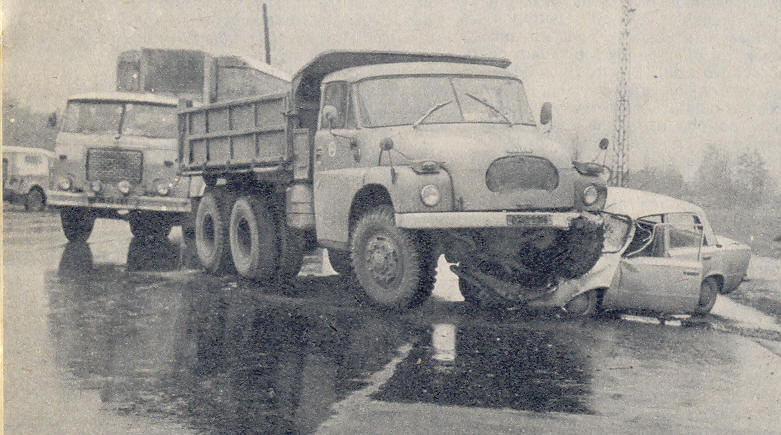 xSM 1975 27 - 4.jpg