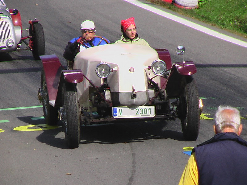 T10.jpg