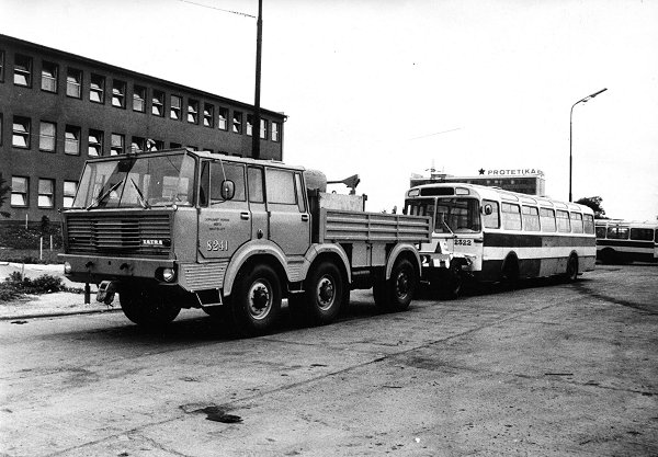 T813 DPB.jpg