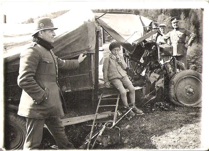 25.5. 1933.jpg