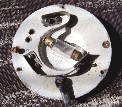 stropní lampa 2.jpg (272.32 KiB) 11332 zobrazení stropní lampa 2.jpg