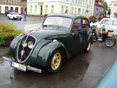Peugeot 1.jpg