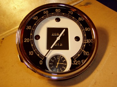 tachometer.JPG